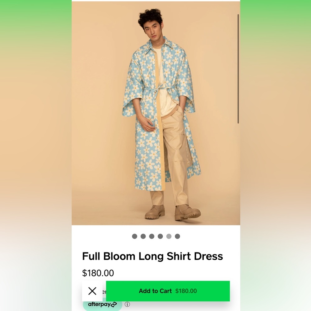 Cash by Cashapp Robe- beautiful blue floral
